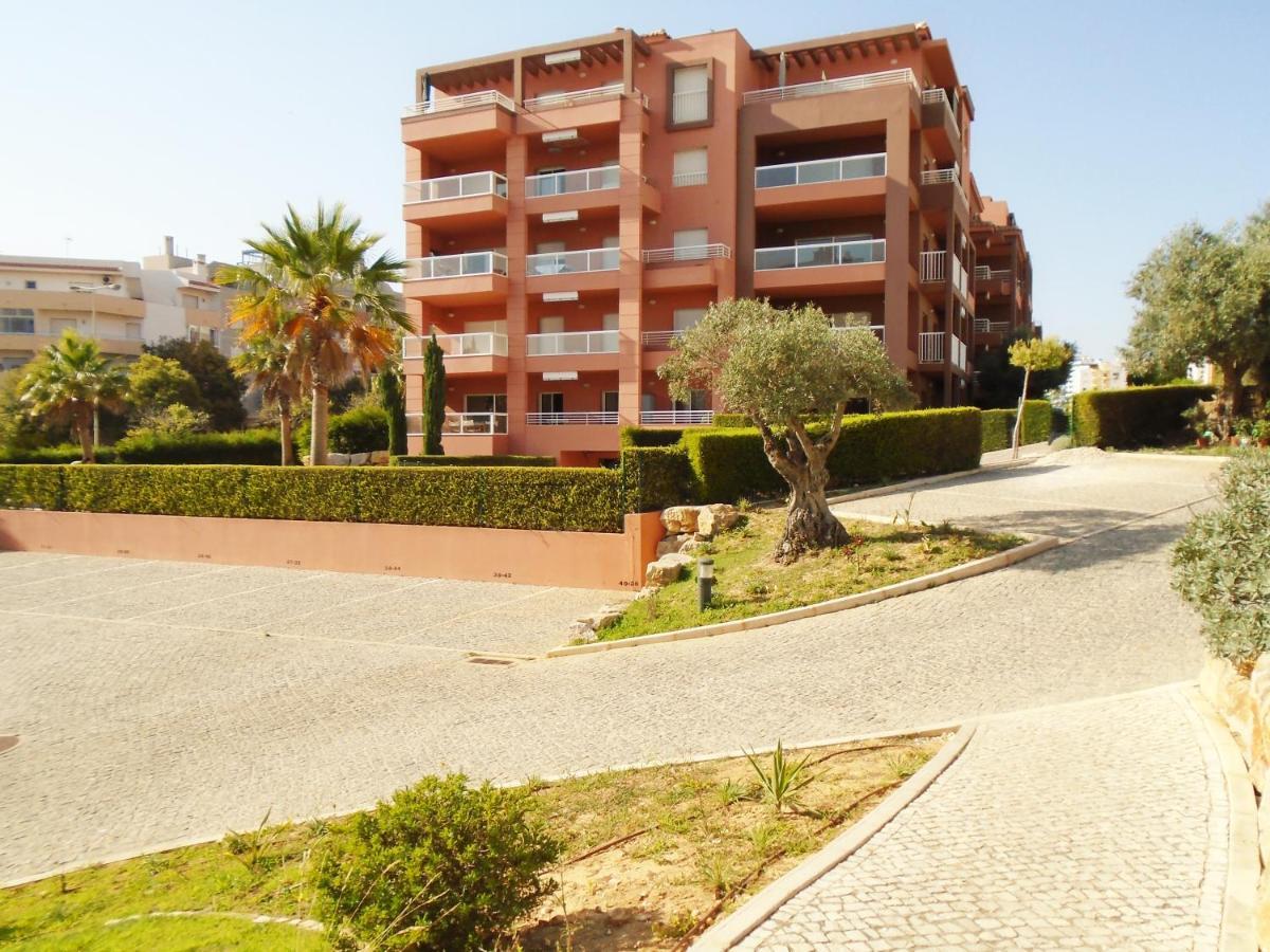 Garden Beach Luxury Apartment Litoralmar Portimão Eksteriør billede